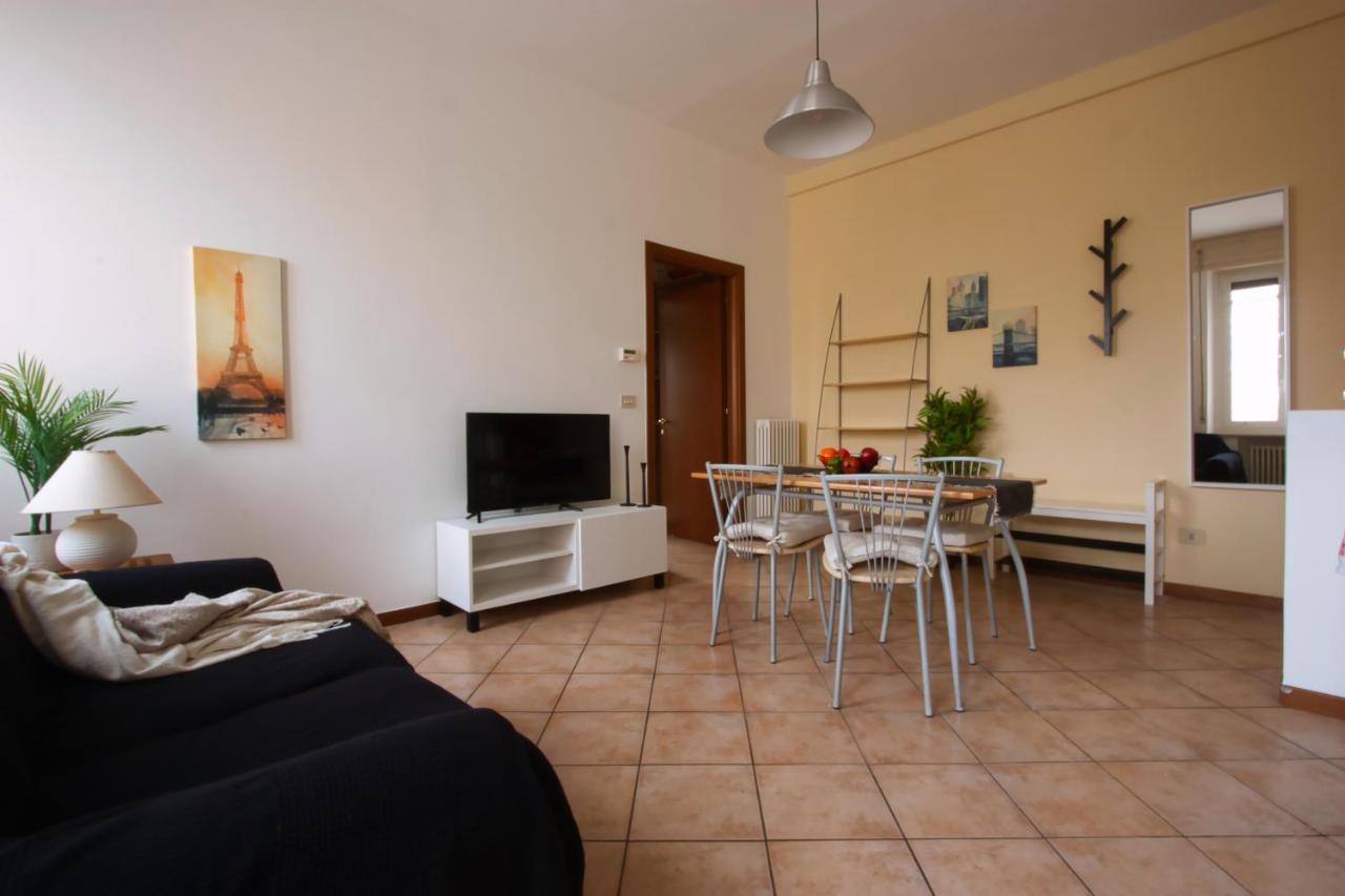 Shakira Apartments Parma Exterior photo